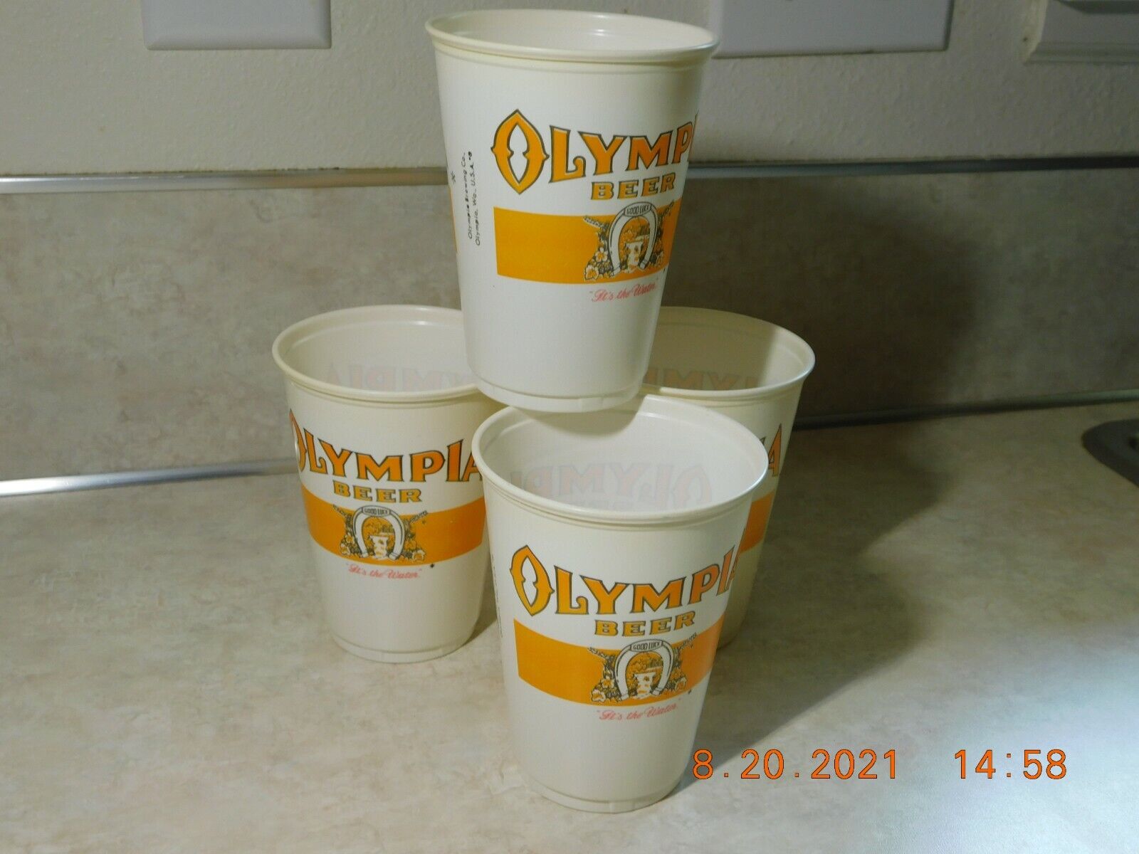 70's 80's OLYMPIA BEER Keg "It's the Water" Cups 12 oz SOLO NEW Unused  Без бренда - фотография #3