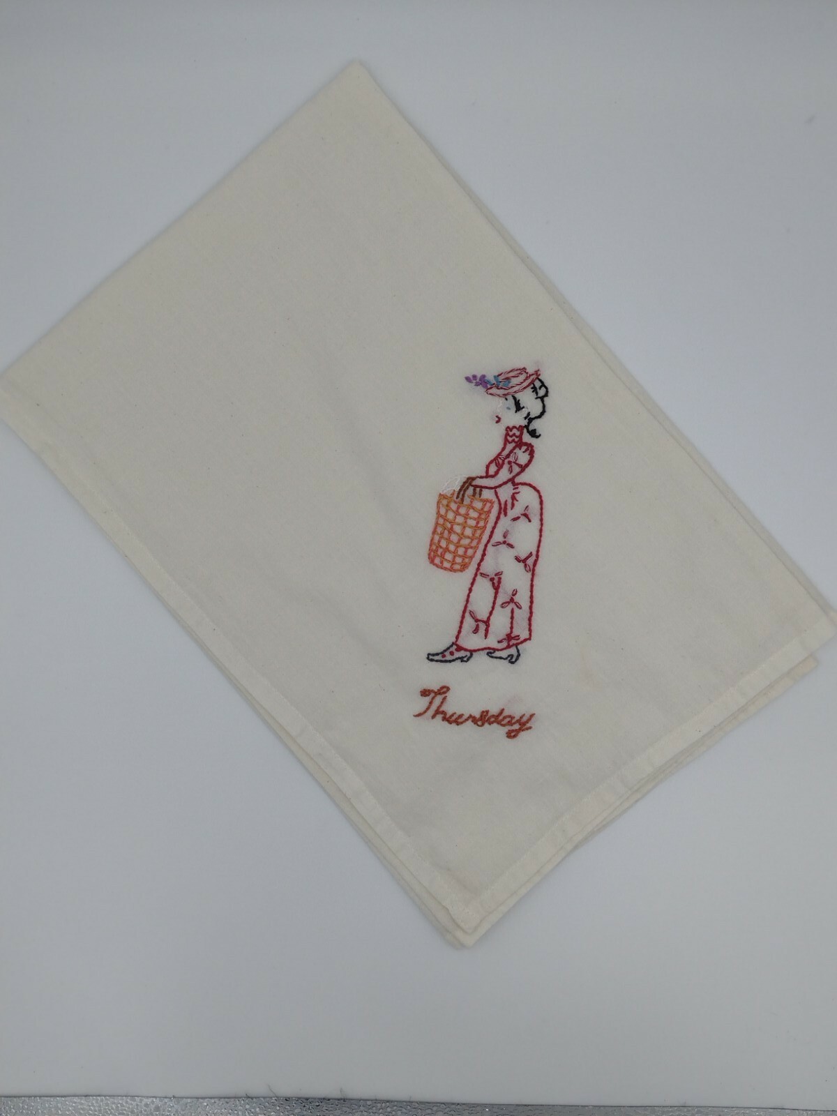 7 Vintage Embroidered Days Of The Week Dish Tea Towels Cloths Handmade - фотография #6