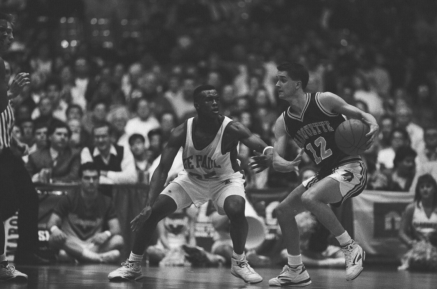 LD126-15 1992 College Basketball DePaul Marquette (140) ORIG 35mm B&W NEGATIVES Без бренда