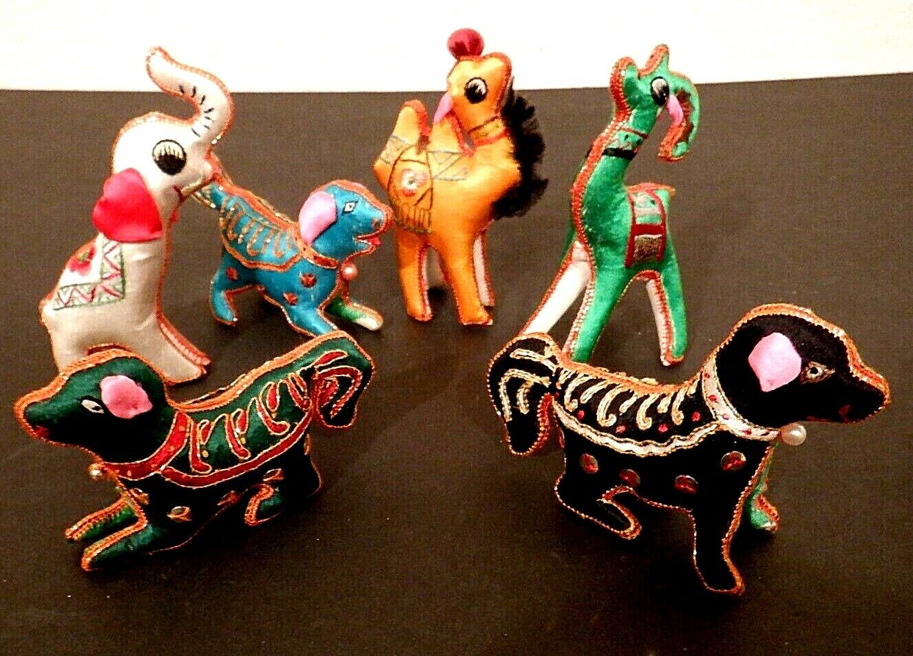 Vintage Chinese Silk and Embroidered Animal Figures 6 pieces Без бренда - фотография #3