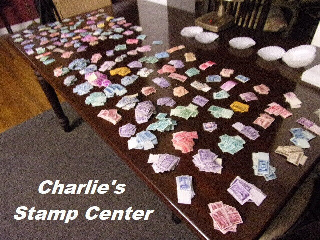 Pack of 300+ 50 to 80 year old vintage MINT US stamps from a collection. MNH, OG Без бренда - фотография #3
