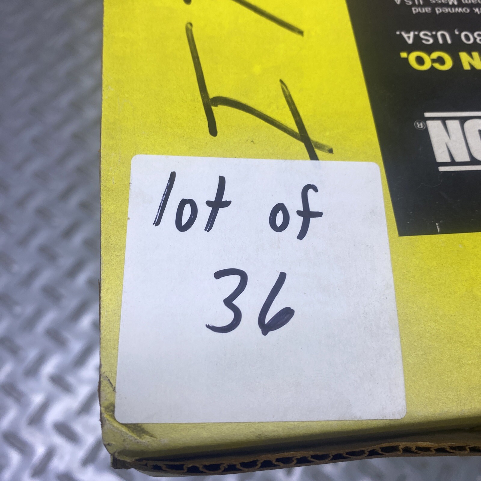 Lot of 36 Chesterton .406 X .687 X .140, 5300 Style Graphite Packing Rings Z-184 CHESTERTON Does Not Apply - фотография #6