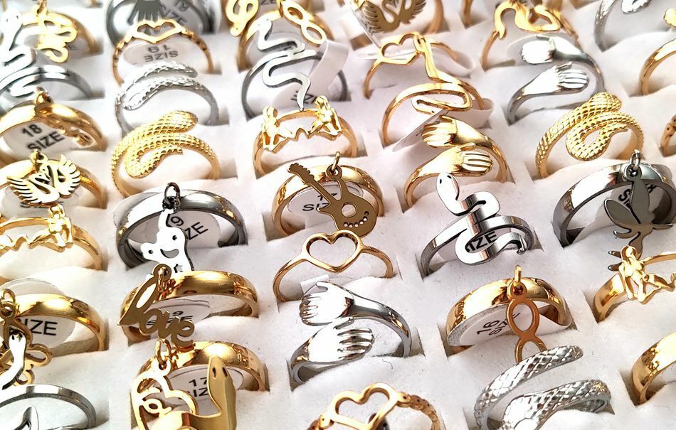 50pcs Top Mix Stainless Steel Cute Rings Pendant Ring Snake Heart Hand-Hug Rings Unbranded - фотография #8