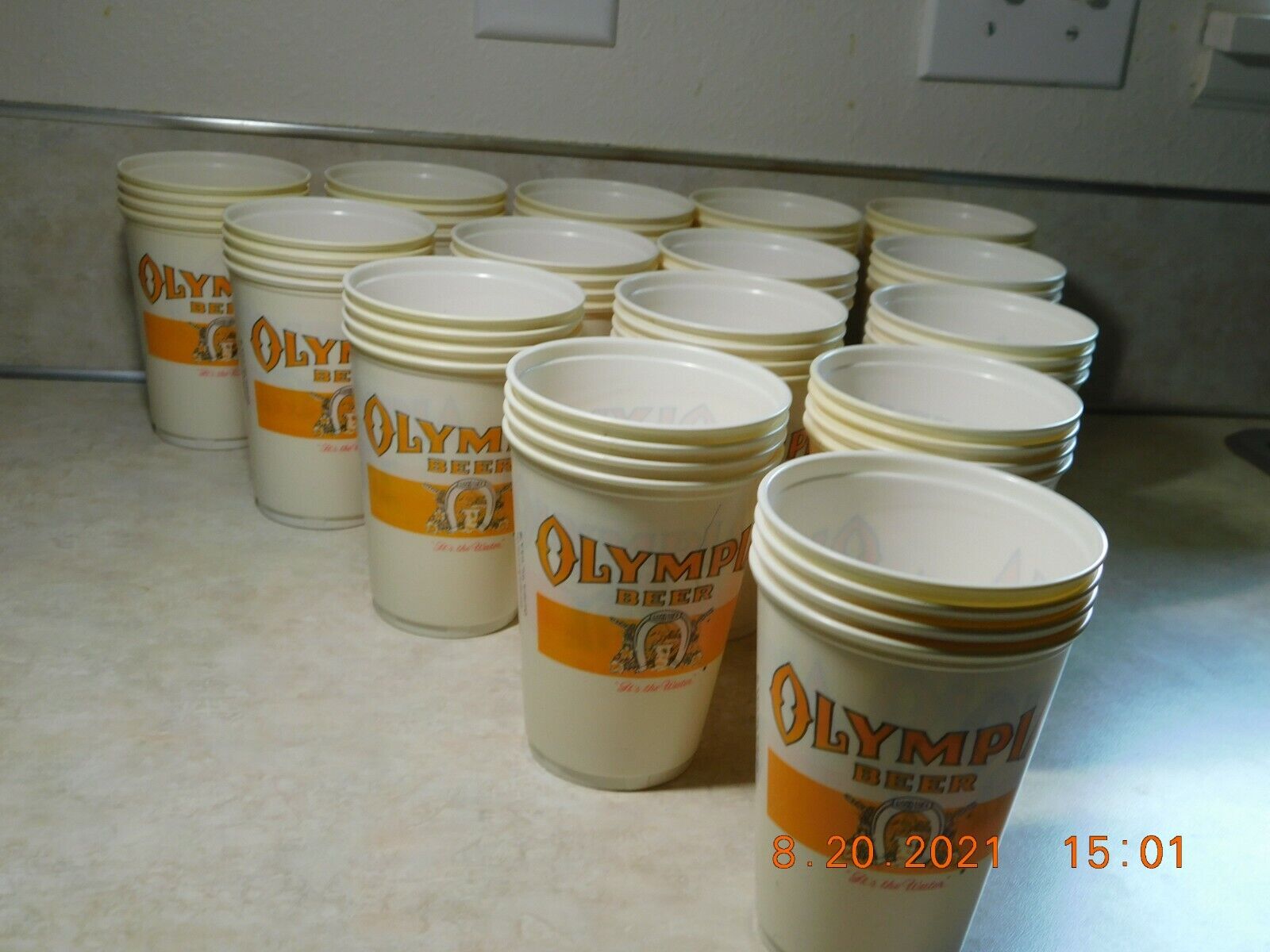 70's 80's OLYMPIA BEER Keg "It's the Water" Cups 12 oz SOLO NEW Unused  Без бренда - фотография #6
