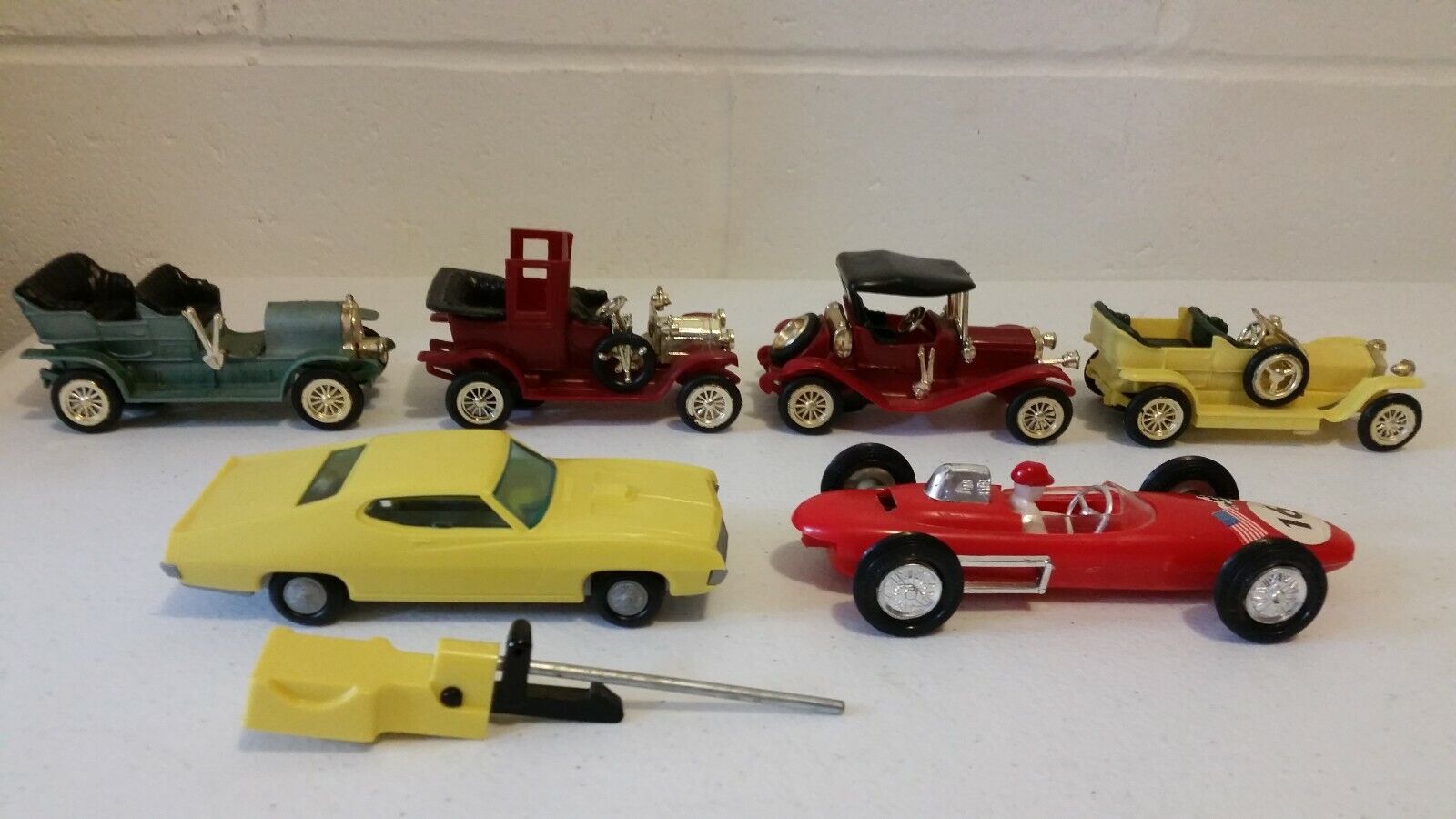 Vintage friction cars cragston -lucky lot of 6 Cragstan - фотография #2