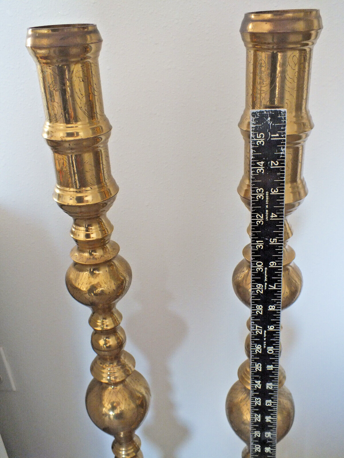 pair pr Brass Bronze 40" tall ALTAR Church CANDLE STICK HOLDERS 9 lbs each vtg Unbranded - фотография #2