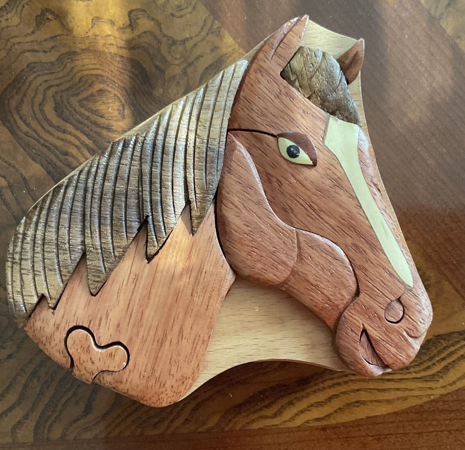 Hand Crafted Of Exotic Woods, Horse Head Trinket Puzzle Box Без бренда