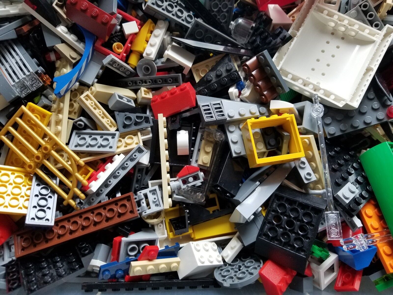 Lego Lot of 100 Pieces Parts Bricks Random From Huge Bulk Assorted Clean LEGO - фотография #2