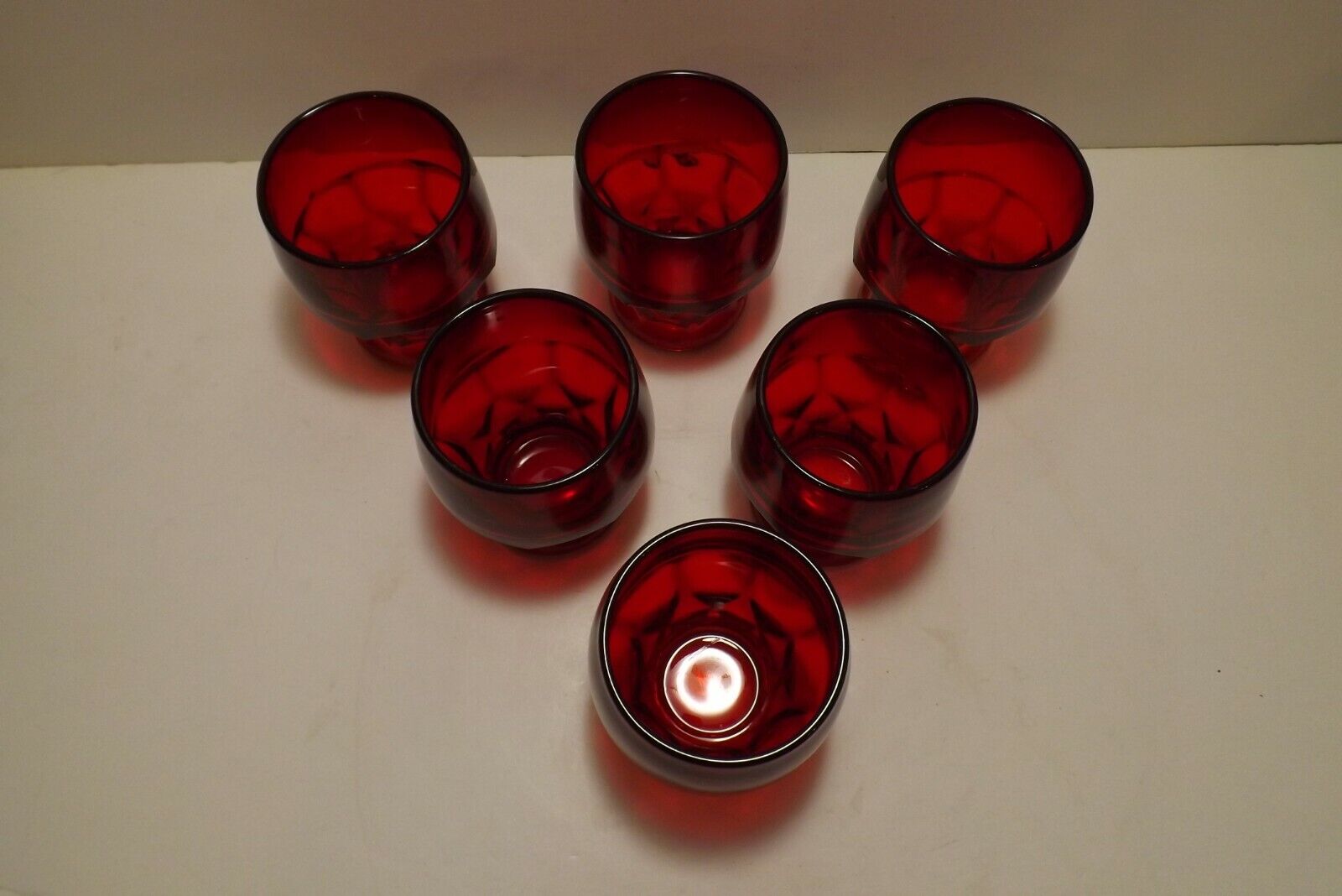 Set of 6 Vintage Ruby Red Georgian Honeycomb Flat Tumblers 4" Thumbprint 8 Oz Без бренда - фотография #3