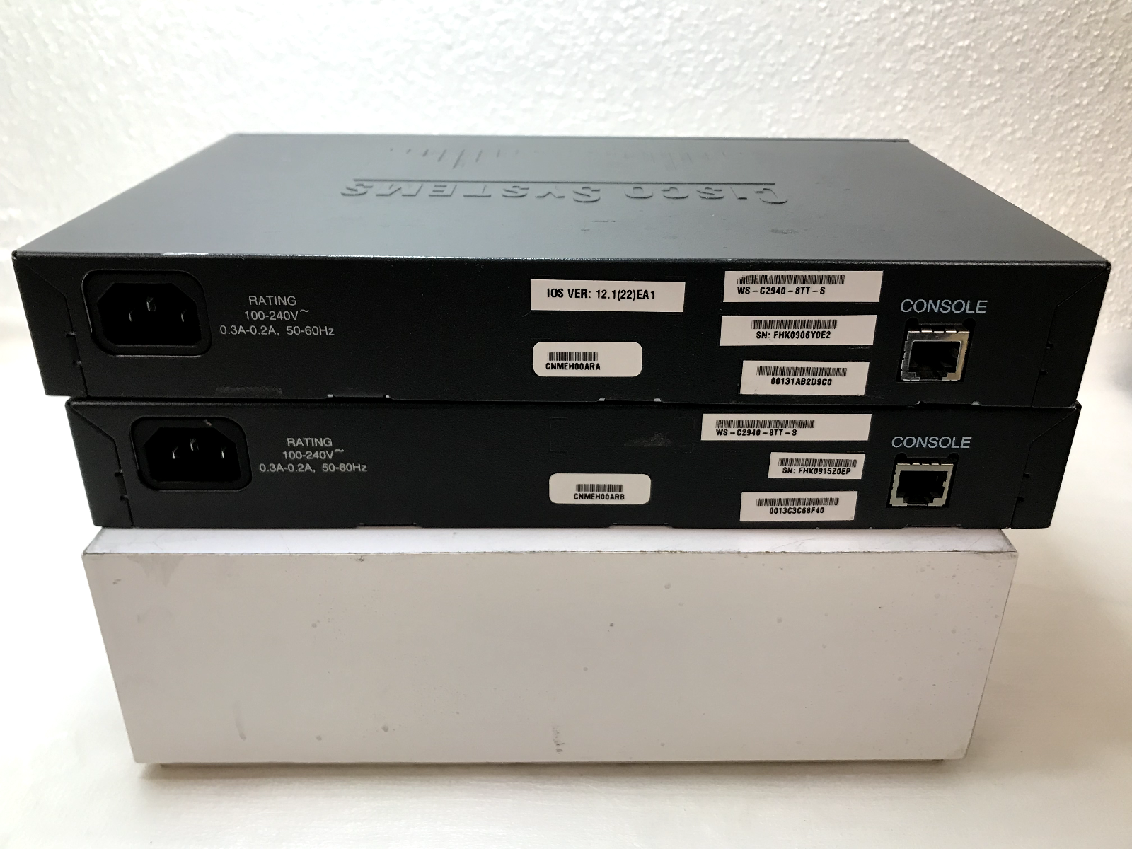 2 X Cisco Systems Catalyst 2940 Series 8 Port  Ethernet Switch WS-C2940-8TT-S Cisco WS-C2940-8TT-S - фотография #4