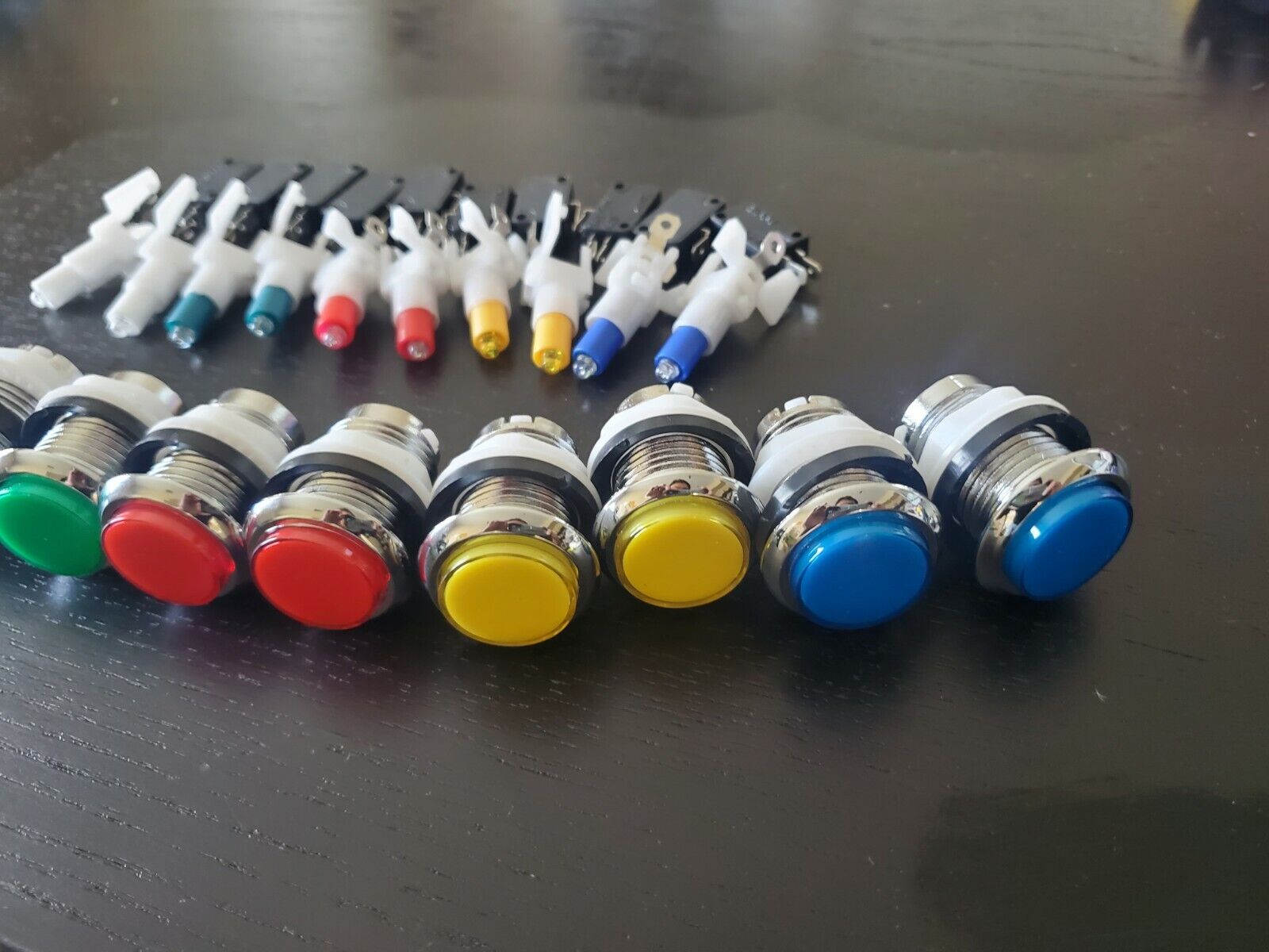 LED chrome arcade push button 5 Colors w/ micro switch Lot of 10 white base Без бренда - фотография #3