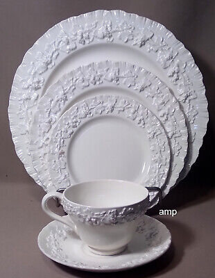 Wedgwood Queensware Cream Color on Cream Shell Place Setting EXCELLENT! Wedgwood