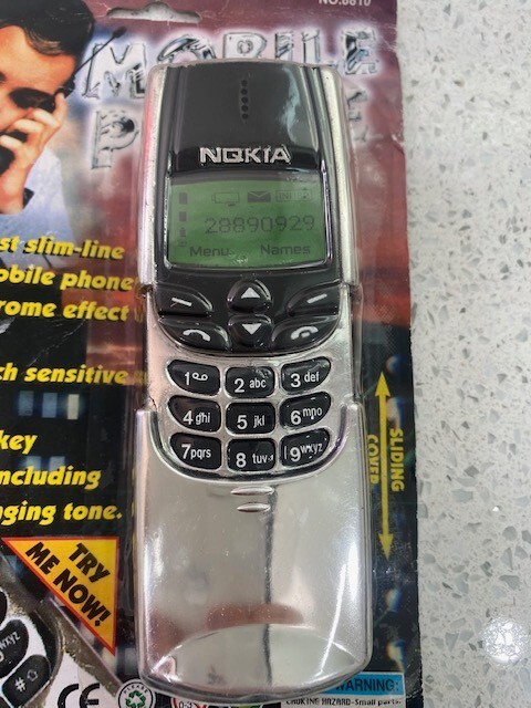 DUMMY NQKIA PHONE BATTERY OPERATED IN ORIGINAL PACKAGE Nokia Nokia 1800 - фотография #2