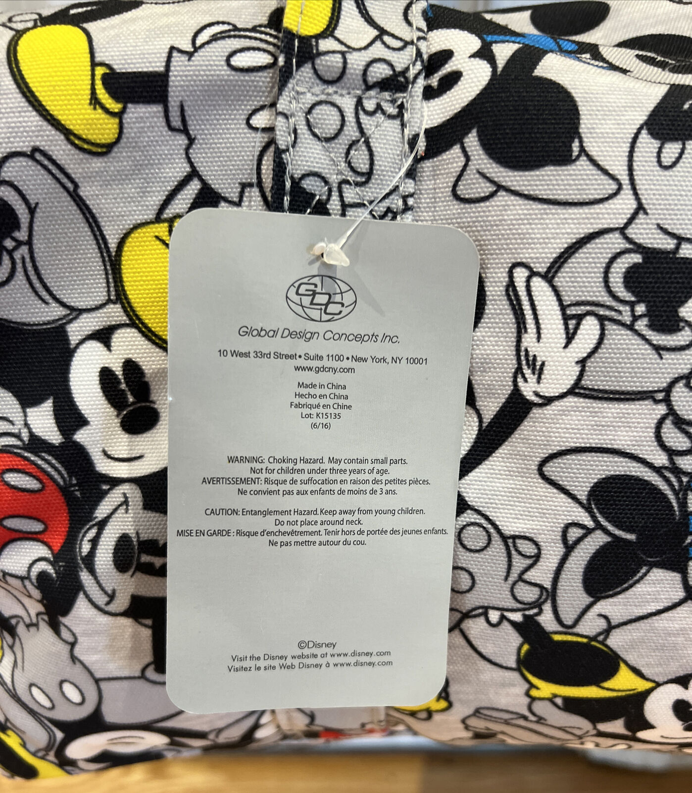 Disney Grey Mickey & Minnie Weekender Duffel Bag Global Design Concepts Inc - фотография #6