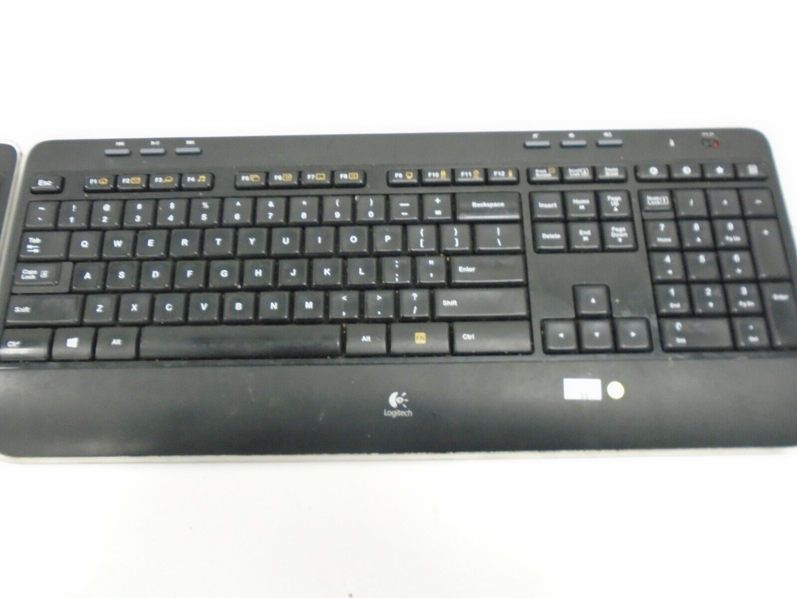Logitech Y-R0012 Black Wireless Keyboard  Logitech 820-002864 - фотография #2