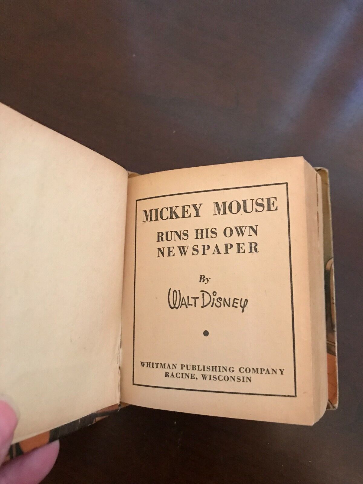 Disney vintage books - The Big Little Book featuring Mickey Mouse Без бренда - фотография #5