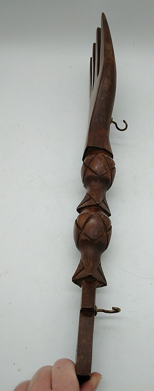 Vintage Large Carved Wooden Fork & Spoon Wall Decor 20 1/2 Inch Wood Tiki Totem Без бренда - фотография #6