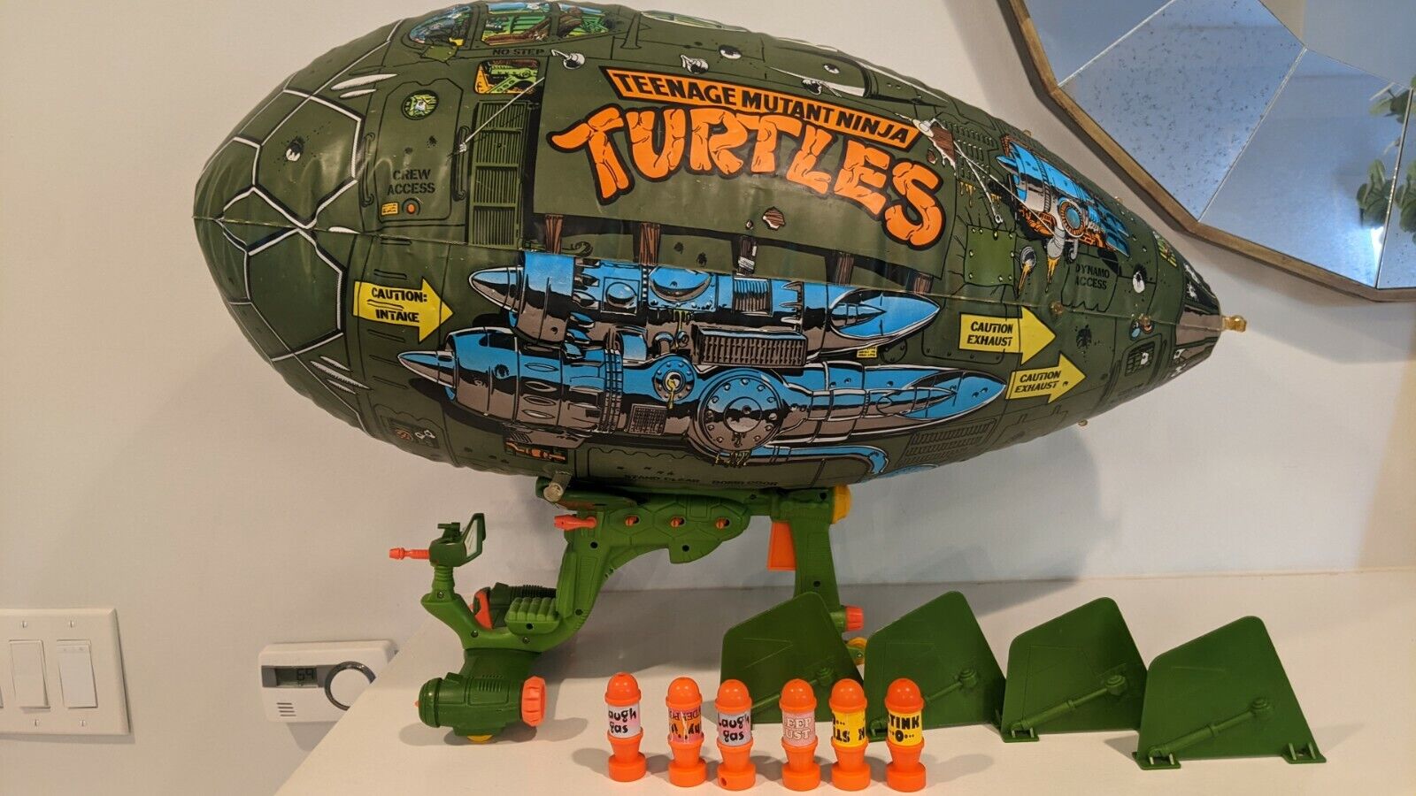 Vintage 1988 TMNT Ninja Turtles Lot Original Blimp Bombs Glider Holds Air Playmates Toys Original