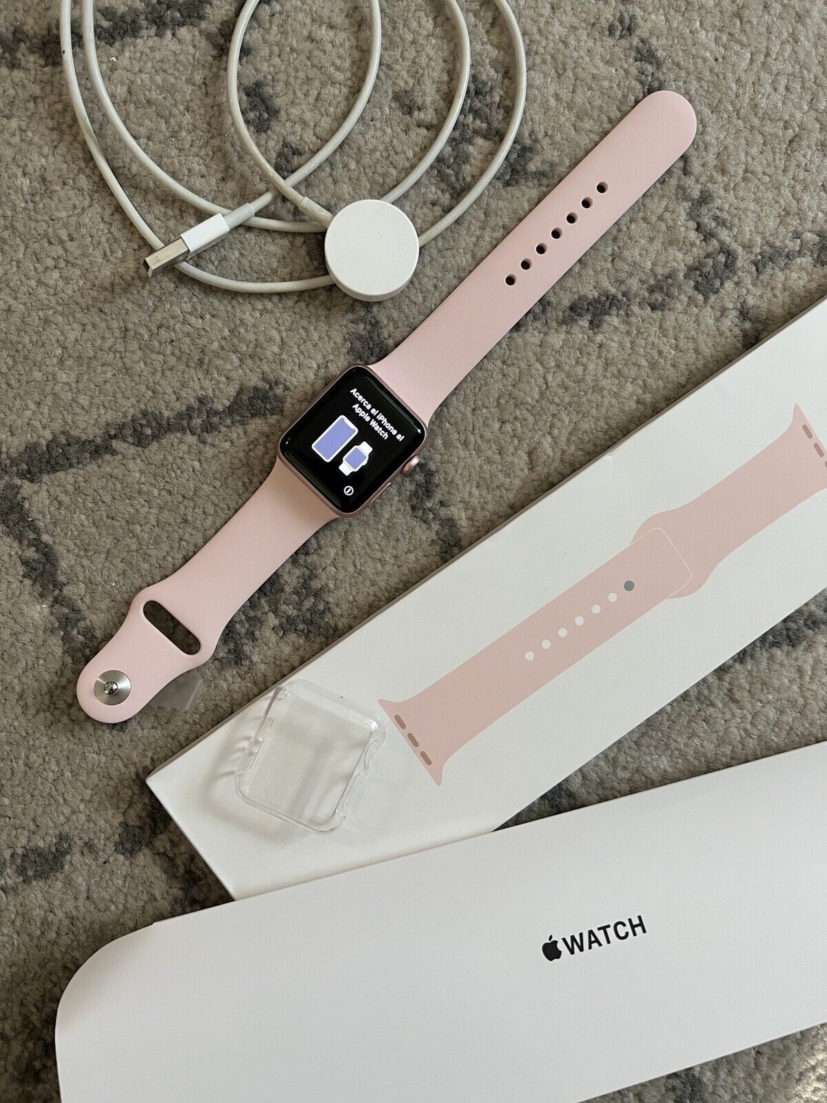 APPLE WATCH LOT Series 2 38mm Rose Gold Pink + New pink bands, screen protector Apple MNNY2LL/A