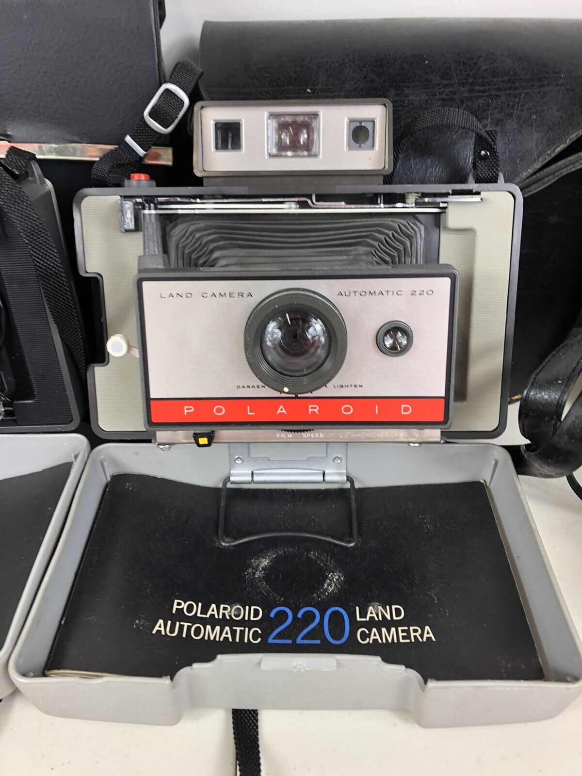 Vintage Polaroid Camera Lot 8 Cameras 3 Cases Polaroid Multiple - фотография #3