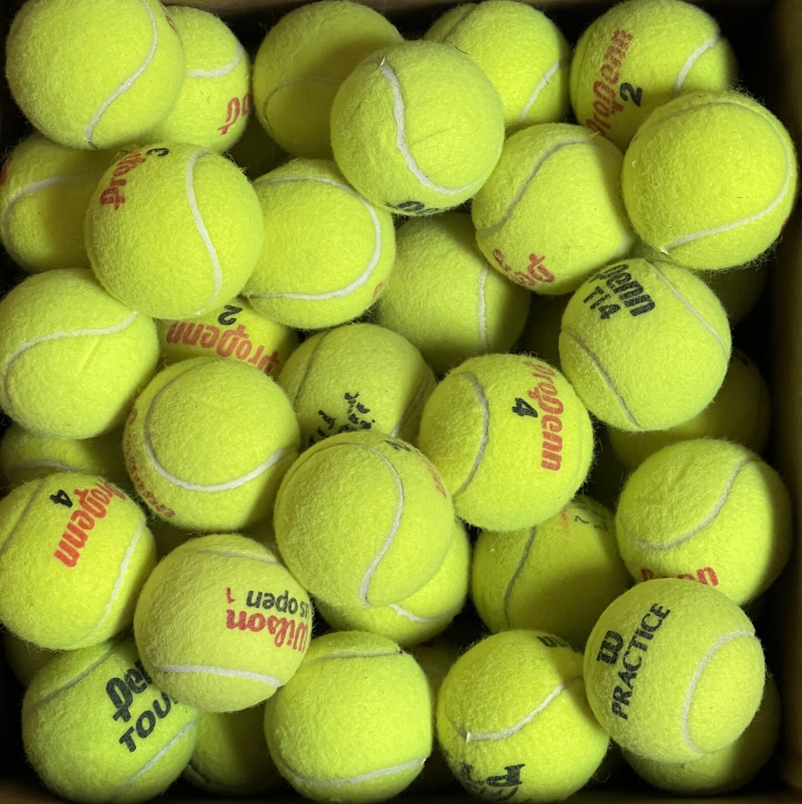 100 Lightly Used Tennis Balls - FREE SHIPPING! Mixed Brands 001 - фотография #2