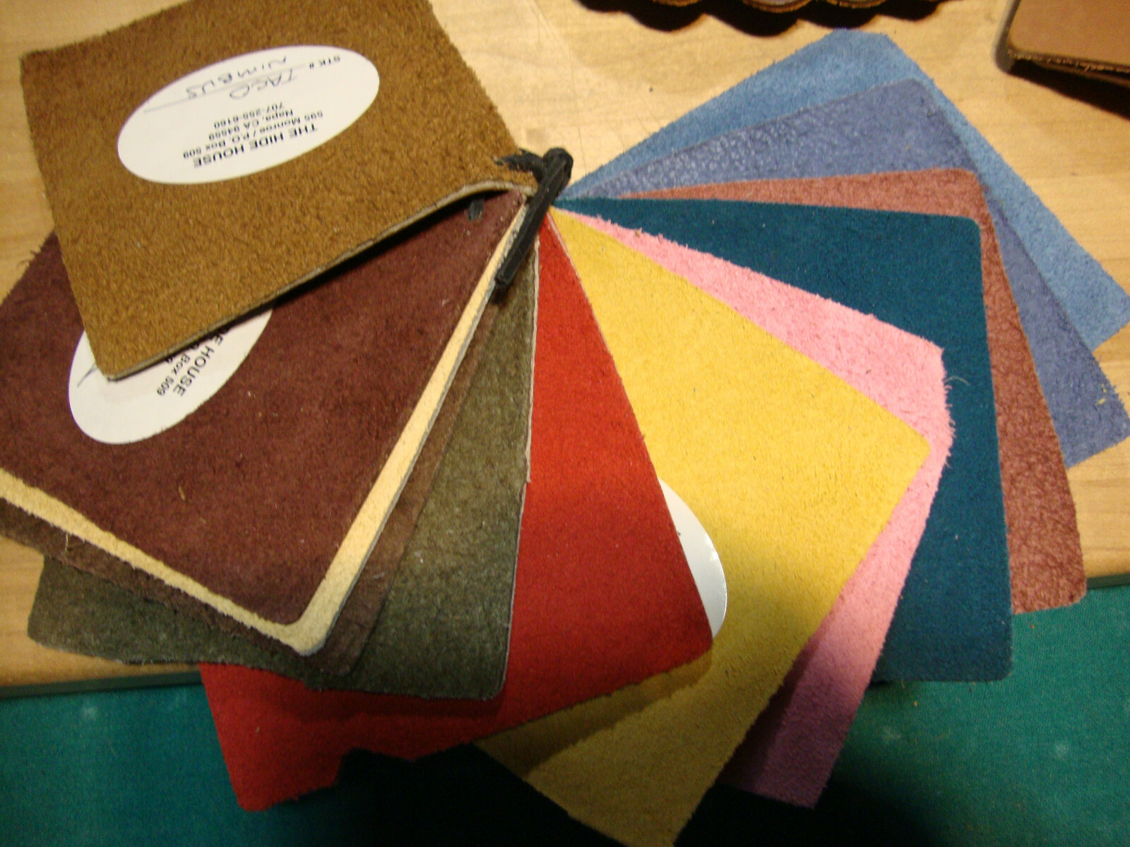 LEATHER Types and colors  (lot of 7 Sample packs All Leather  Mix Lot - фотография #6