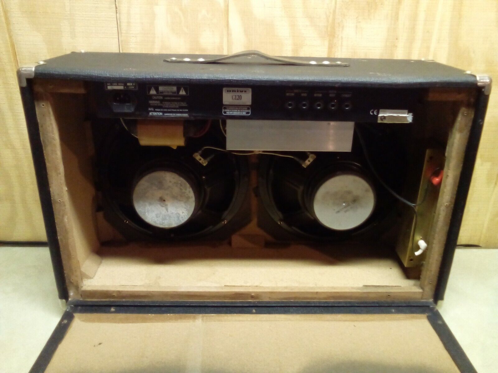 Vintage Drive G120 Black 120V 240W Dual 10" Speakers Guitar Amplifier w/Extras  Drive Does Not Apply - фотография #7