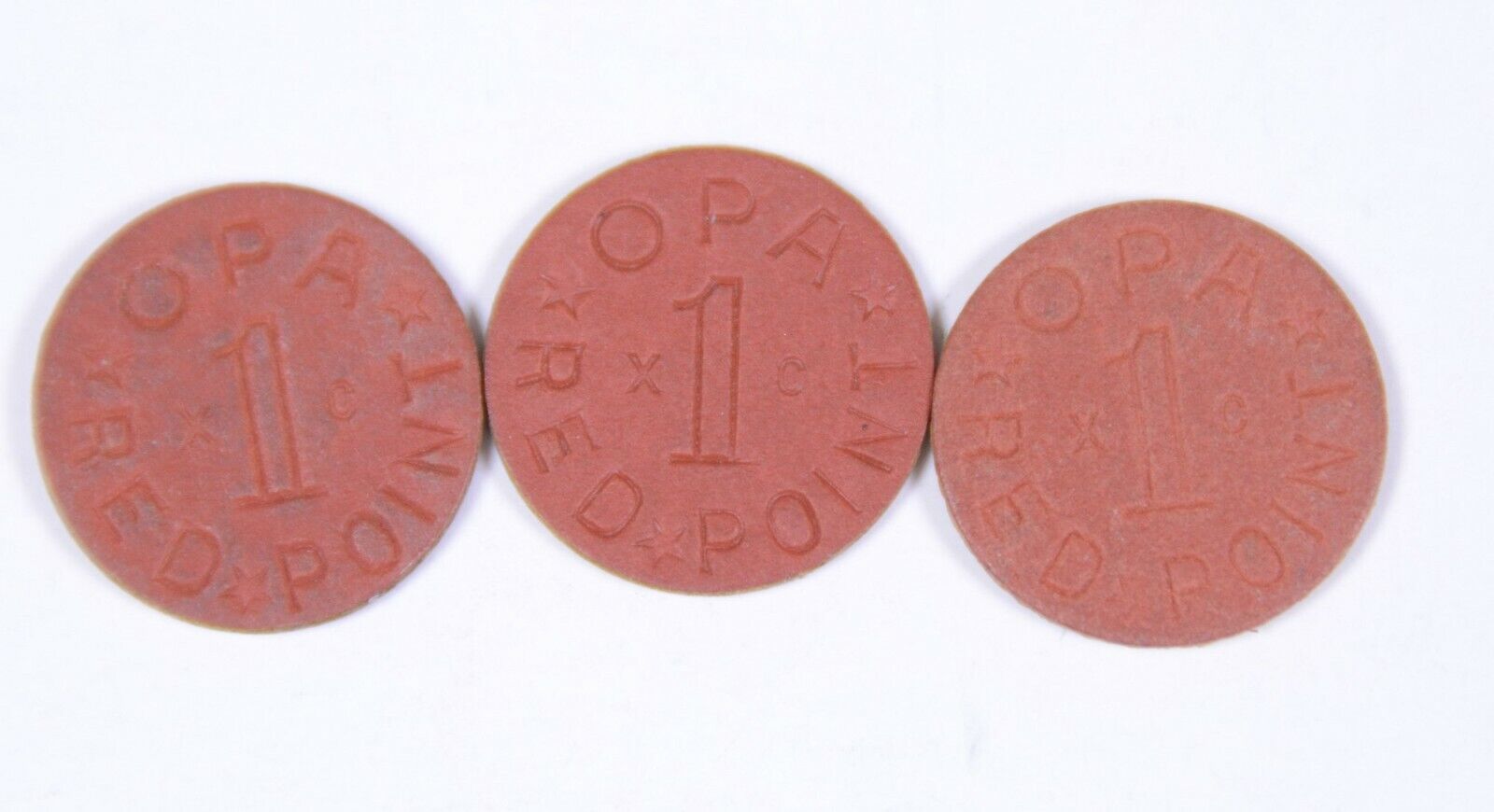 Lot of (3) Vintage WWII ERA  Red OPA Tax Tokens Marked XC  issued 1942 to 1945  Без бренда