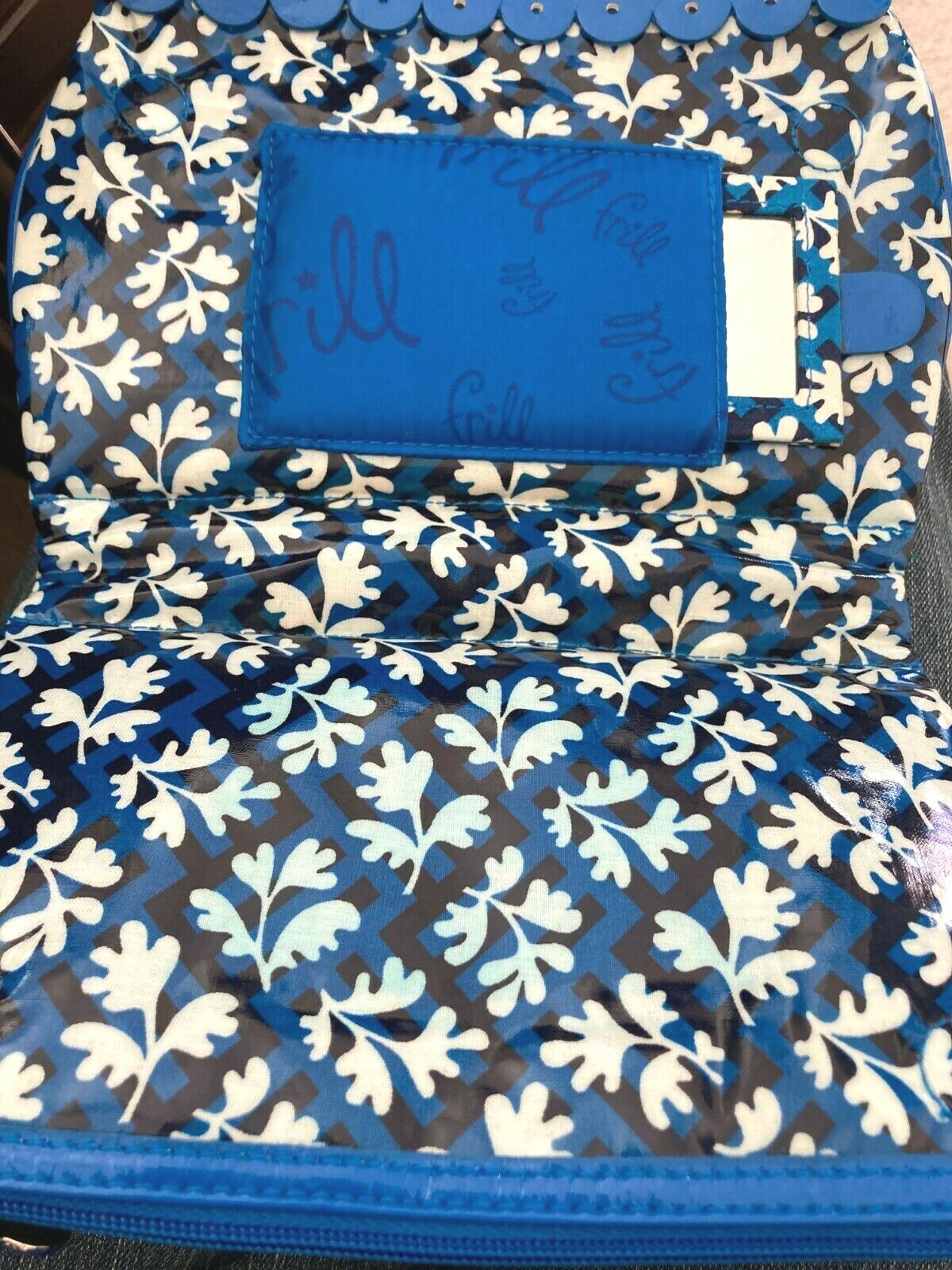 VERA BRADLEY FRILL EVERYTHING BLUE LAGOON *NWT 3 PC SET: TOTE/CLUTCH/CARD HOLDER Vera Bradley VERA BRADLEY FRILL EVERYTHING - фотография #9