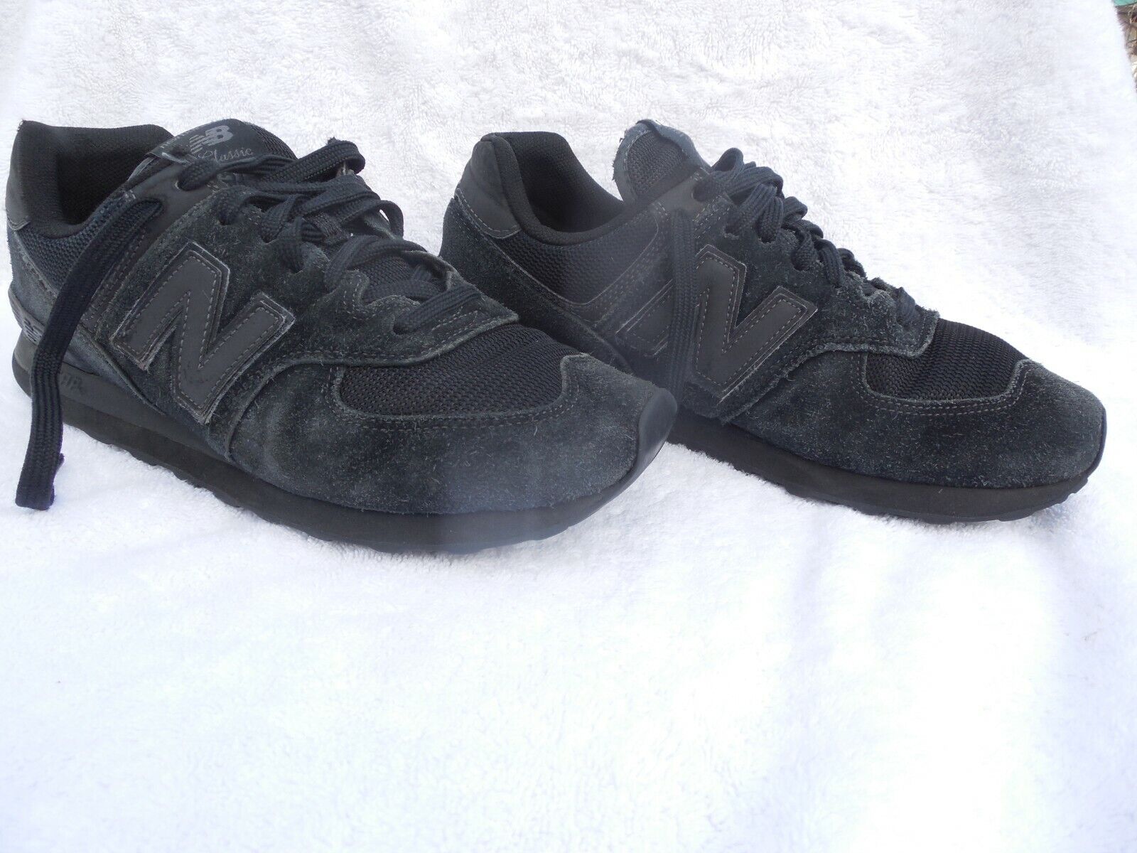 USED BLACK SUEDE NEW BALANCE  CLASSICS 574 SNEAKERS New Balance New Balance 574