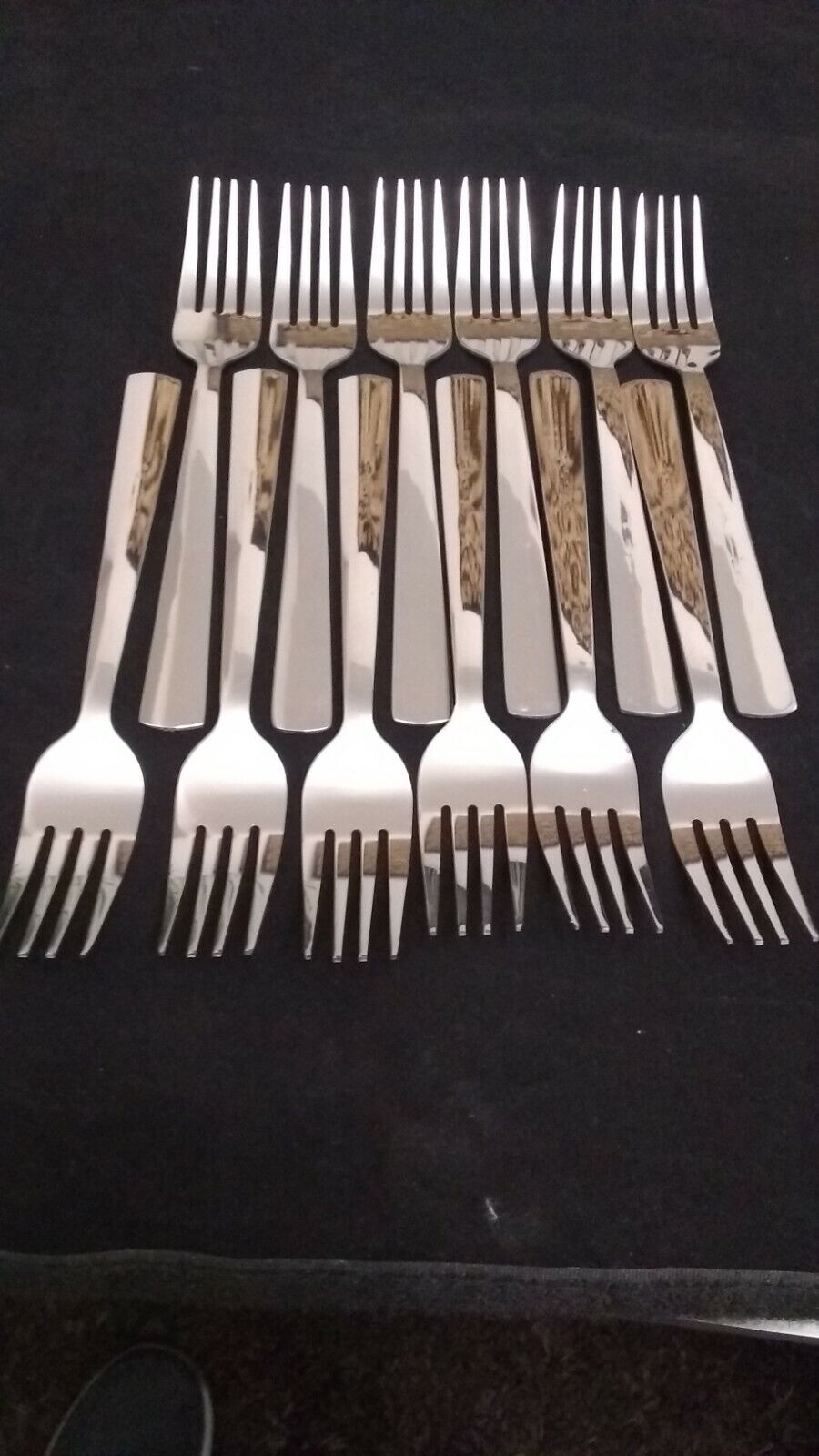 6 Heavy Dinner FORKS  Stainless Steel 8" long by3/4 inch Wide Great Quality Unbranded Fork - фотография #3