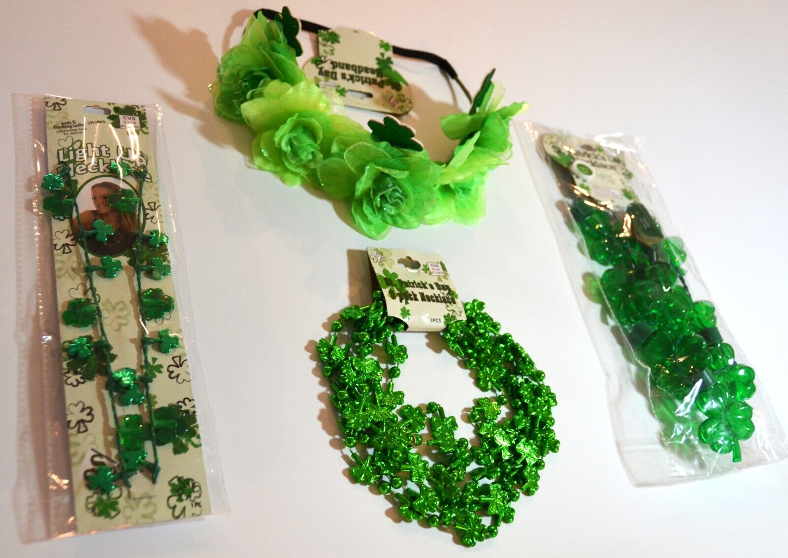 4 Piece St Patricks Day Party Pack Flower Headband And Light Up Necklaces Small Seasons - фотография #2