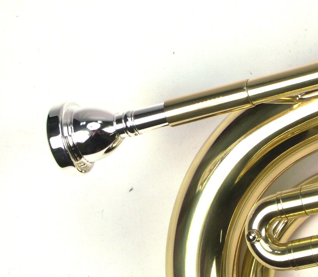 Advanced Monel Pistons Marching Baritone Key of Bb w/ Case Gold Lacquer Finish Moz Does Not Apply - фотография #8