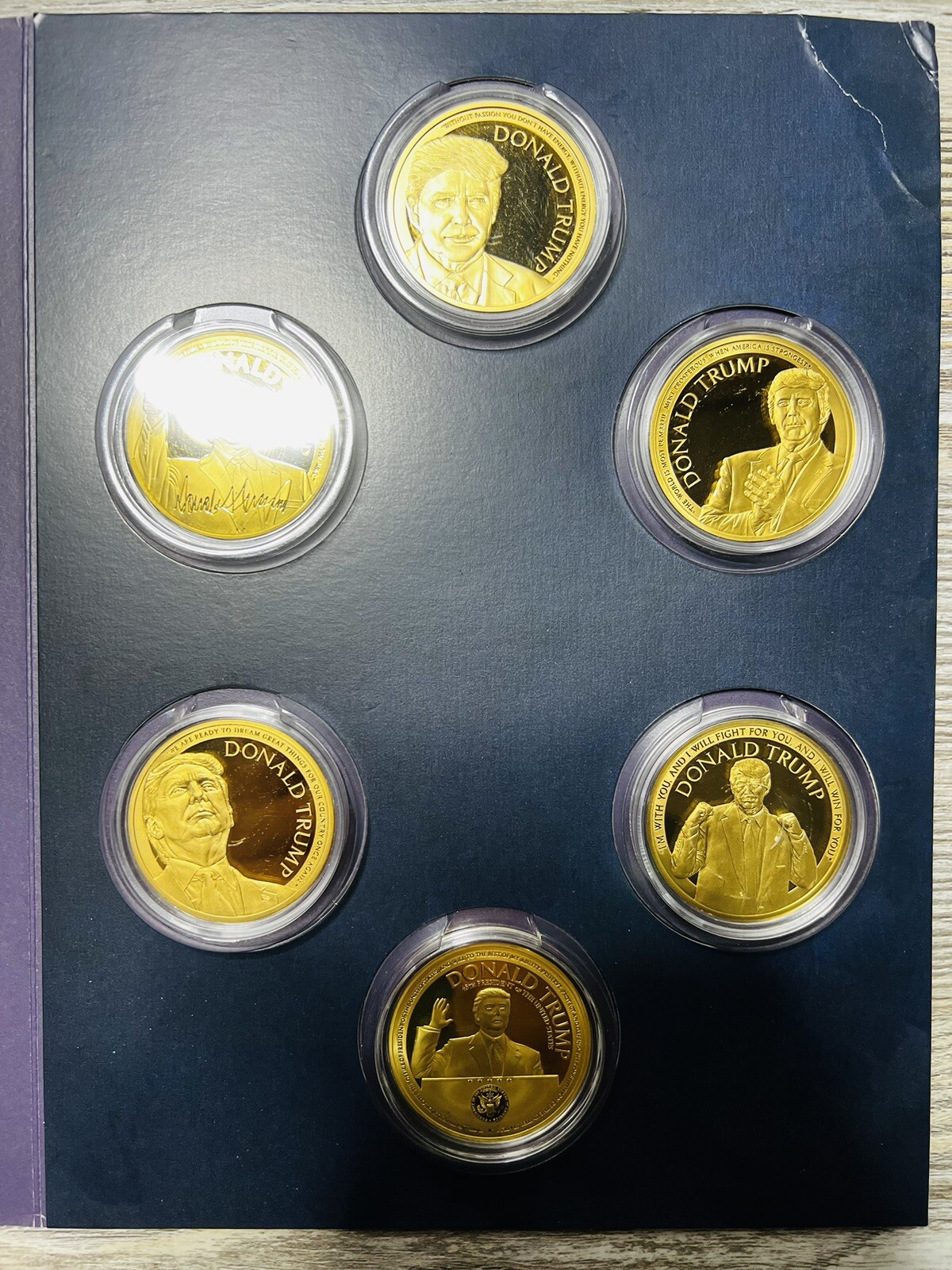 Coin Set (6) Certificate Speeches of Donald Trump Coin Book President US America Без бренда - фотография #4