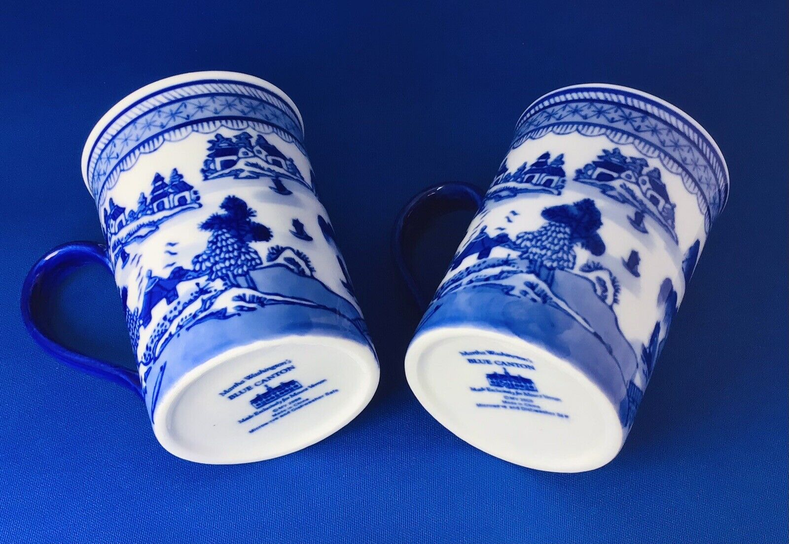 Martha Washington's Blue Canton Made Exclusively for Mount Vernon Set 2 Mug Cup Без бренда Does Not Apply