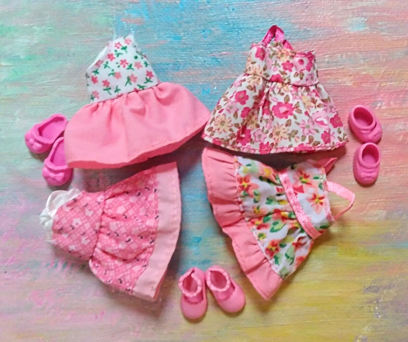 Kelly Small Doll Clothes *Lot of 4 Pink Flowered Sundresses/3pr Shoes*  Mattel/Unbranded - фотография #6