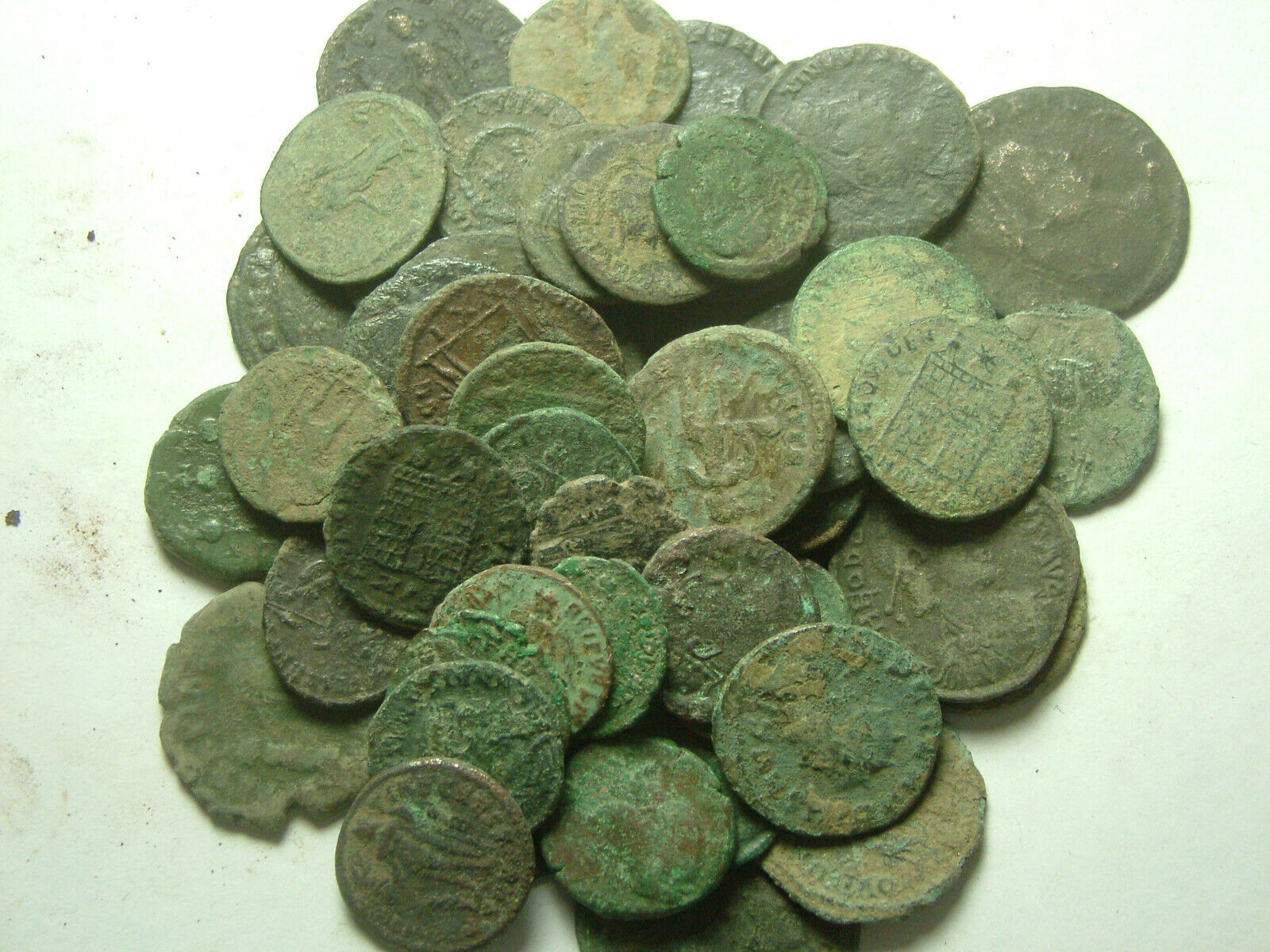 Lot genuine Ancient Roman coins Constantine/Valens/Constantius/Licinius/Claudius Без бренда - фотография #8