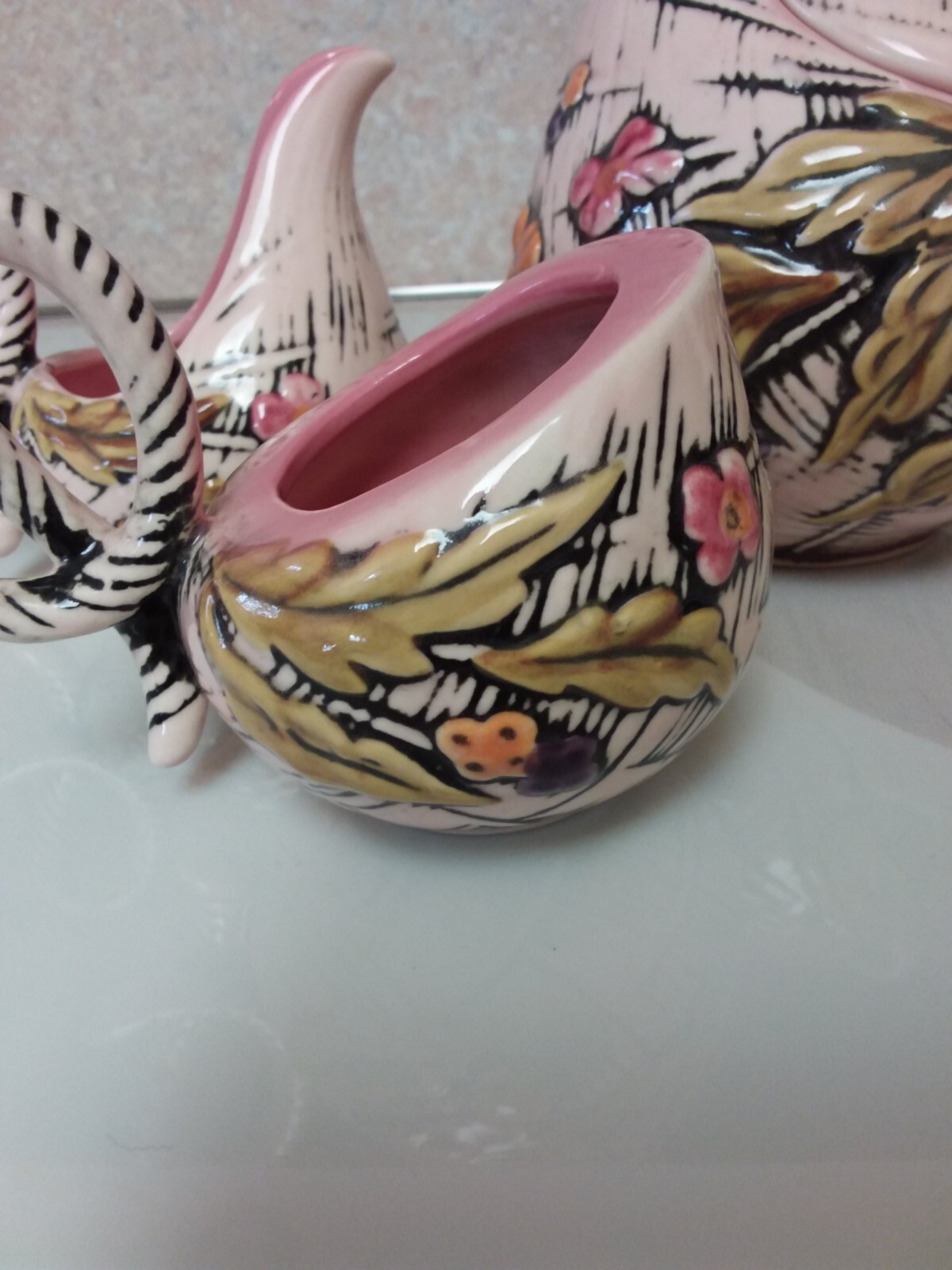 Vintage Hull Art Pottery "Blossom Flite" Tea Pot, Creamer, Sugar, ca. 1955 Hull - фотография #2