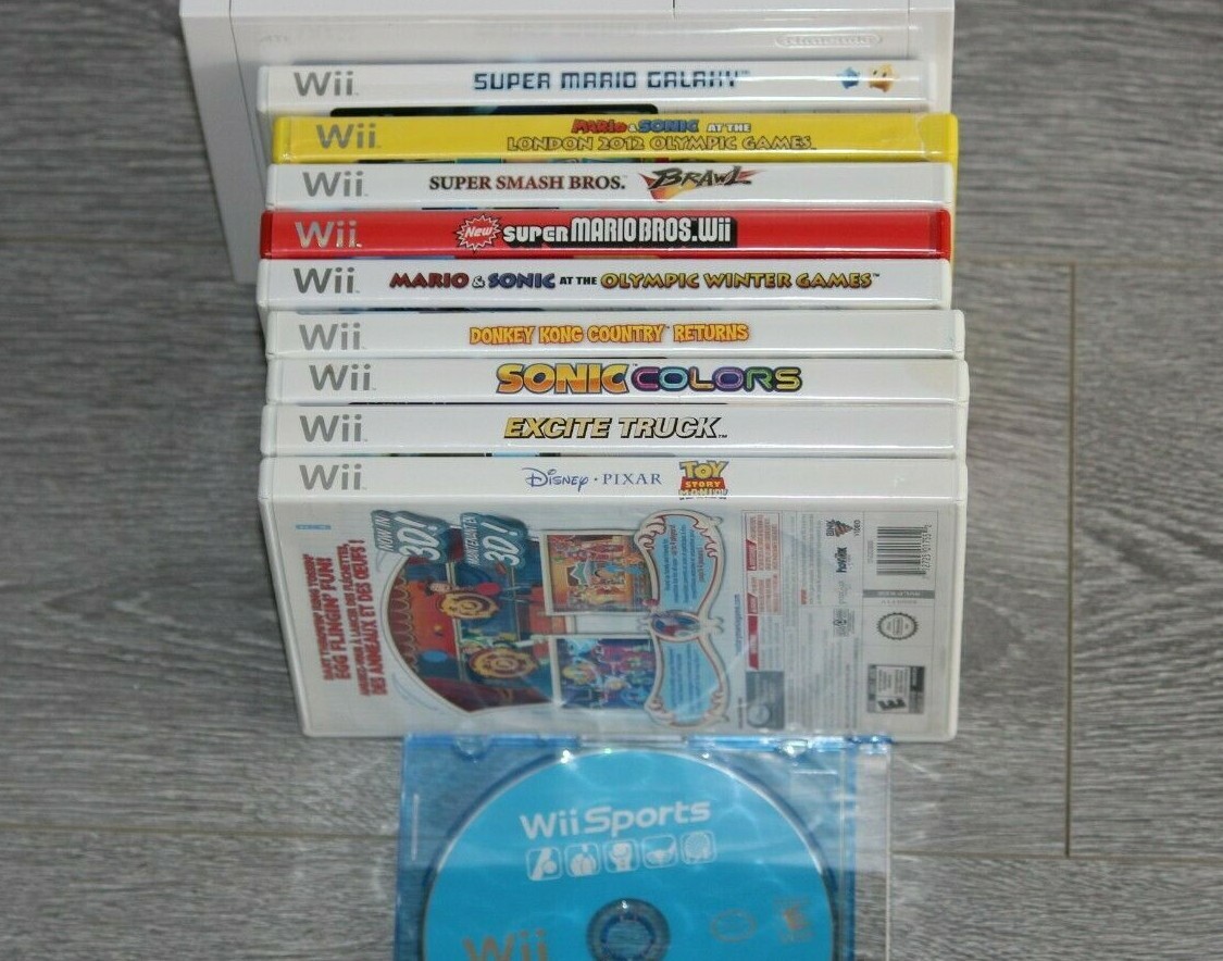 Nintendo Wii w/2 Controllers & 10 Excellent Games (Mario,Sonic,Kong..etc) Tested Nintendo RVL-001 - фотография #4