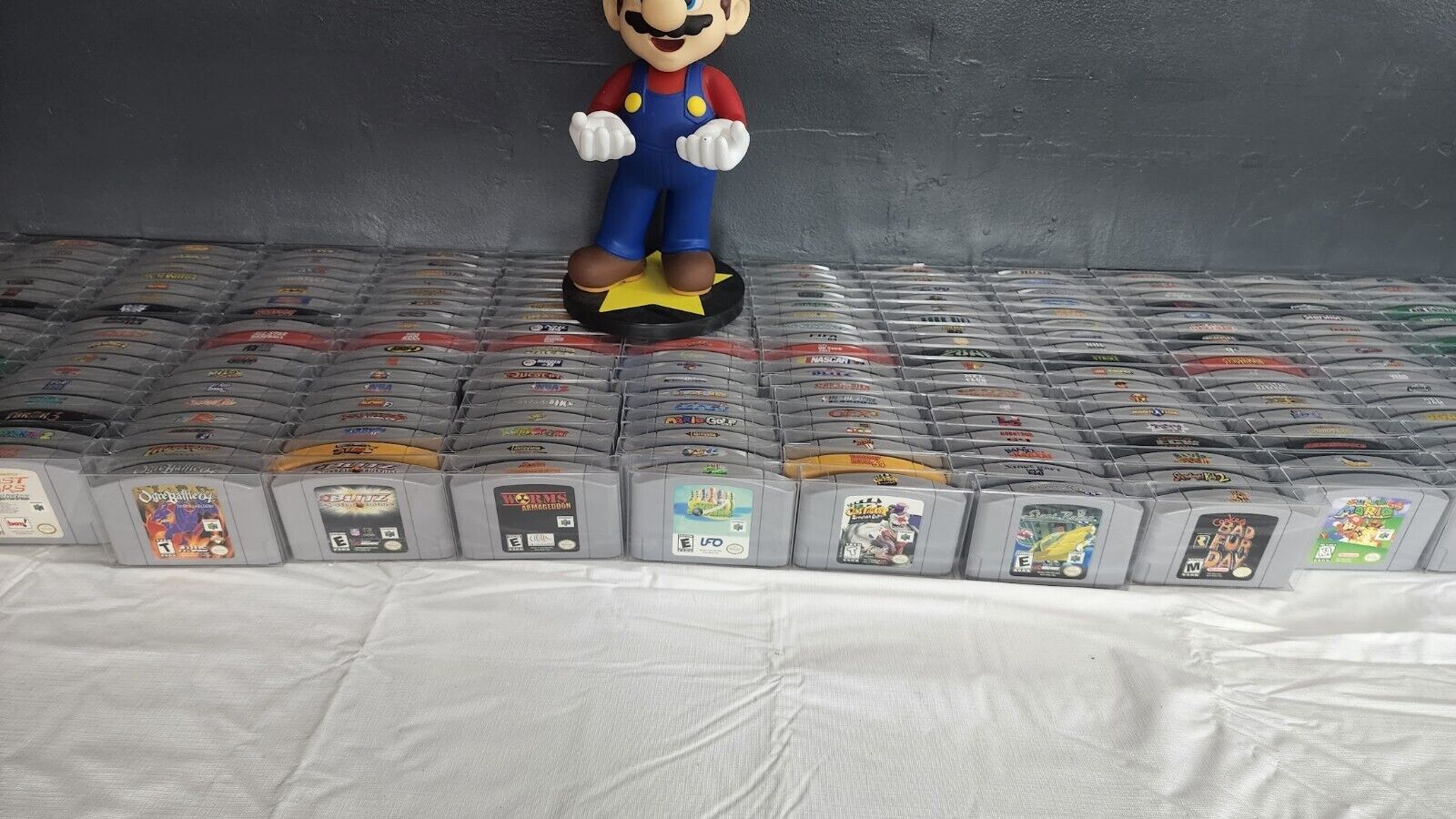 Complete Nintendo 64 Video Game Collection Set All 296 North American N64 Games Без бренда Nintendo 64 - фотография #2