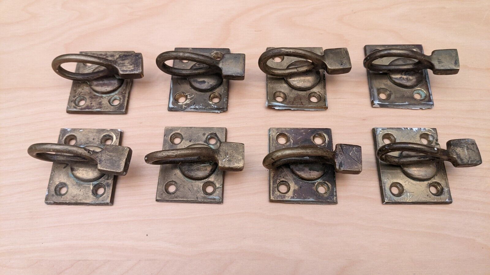 Set of 8 Nice Antique Solid Brass Loop Casement Fasteners Locks - No Strikes Без бренда - фотография #3