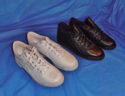 Soft Spots, Women's,   2 Pair of Walking Shoes,   Size 6 M,   New Old Stock 1994 Soft Spots - фотография #4
