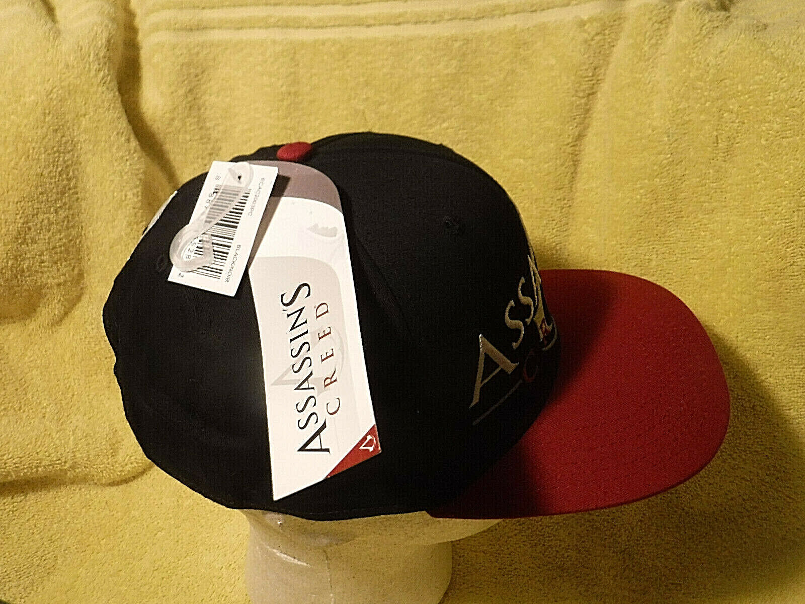 BRAND NEW W/tags! ASSASSINS CREED ORIGINS PS3 XBOX BASEBALL CAP & NEW DVD SET!!  Ubisoft - фотография #7