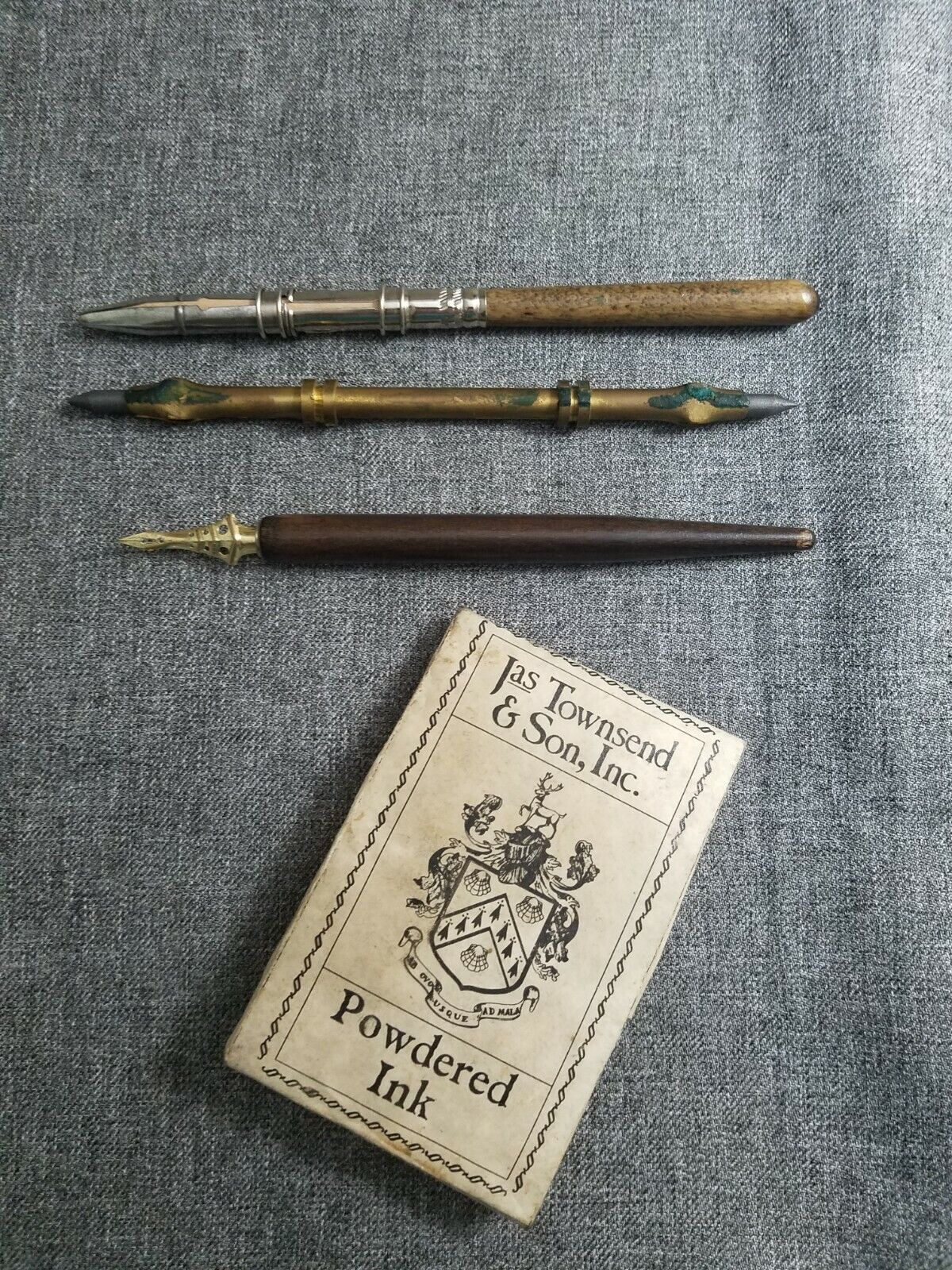 18th century style pencils and pen and Ink packet, for Reenacting, reproductions Без бренда