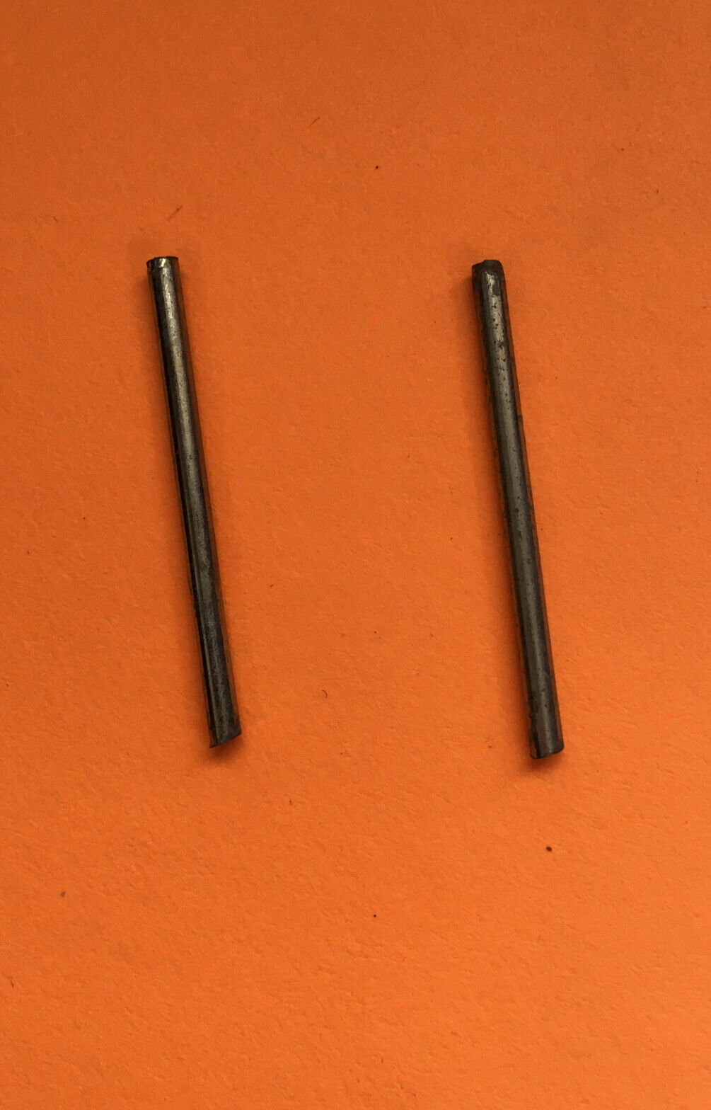 *NOS* 540684-SINGER-TENSION RELEASING PIN-(LOT OF 2) FOR SEWING MACHINES* SINGER 540684