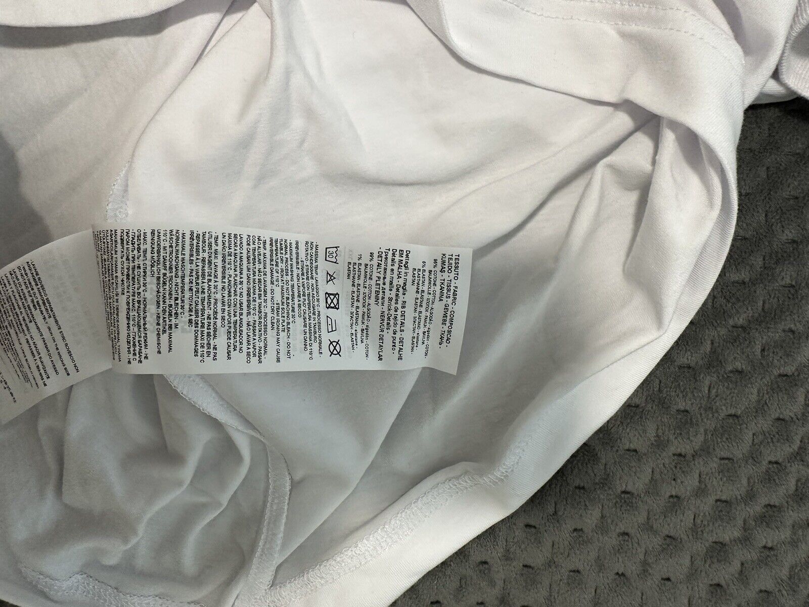 Emporio Armani  Size   XXL Mens T-Shirt   White New Emporio Armani Does not apply - фотография #5