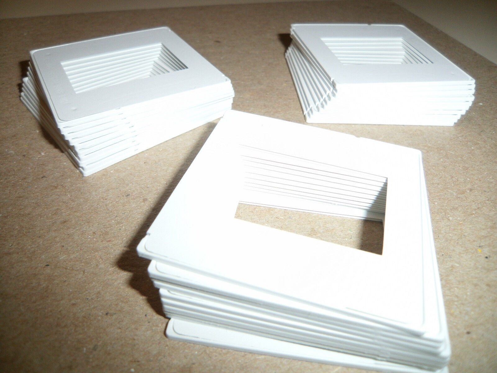 LOT of (30) Pakon Plastic 35mm Slide Mounts (White) Easy To Use! (BRAND NEW) Pakon Does Not Apply