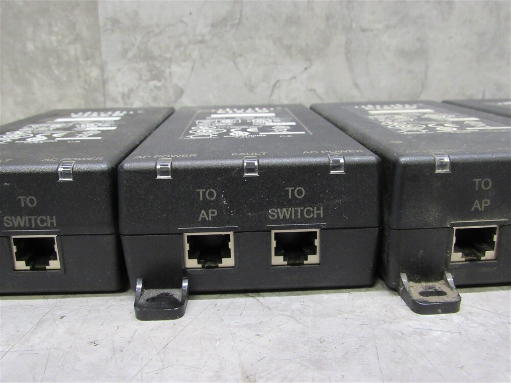 Lot of 4 Cisco Power Injector AIR-PWRINJ4 POE30U-560(G) 56V 0.55A w/ power cord Cisco - фотография #4