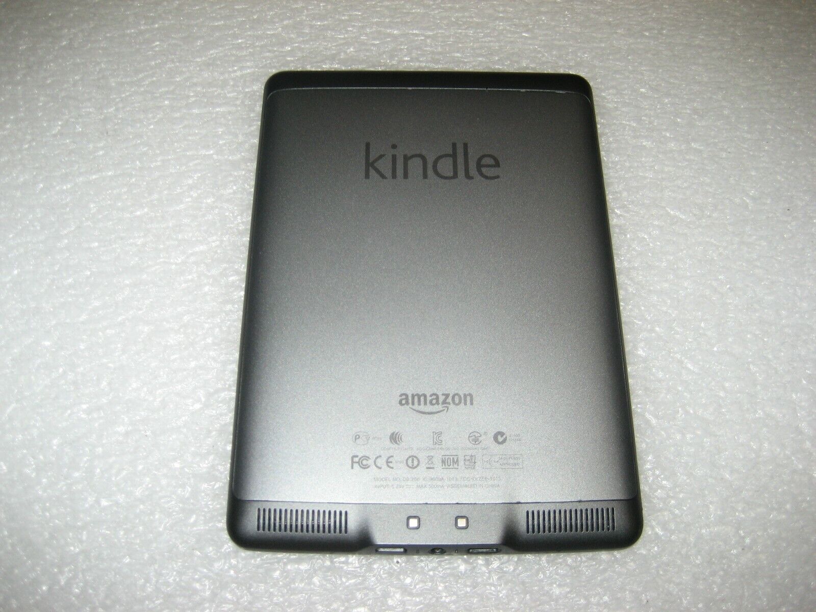 Amazon Kindle Touch 4th Generation, Wi-Fi, 4GB, 6", D01200, Text-to-Speech Amazon Does Not Apply - фотография #2