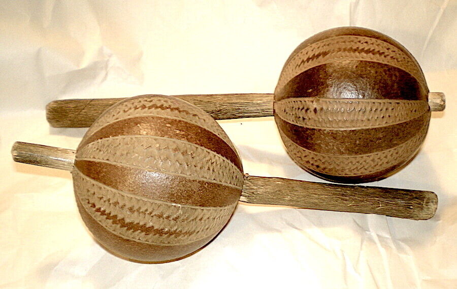 PUERTO RICO Vintage MARACAS Carved Goards 1940's (My Aunt Brought Them Back!!!) None Does Not Apply